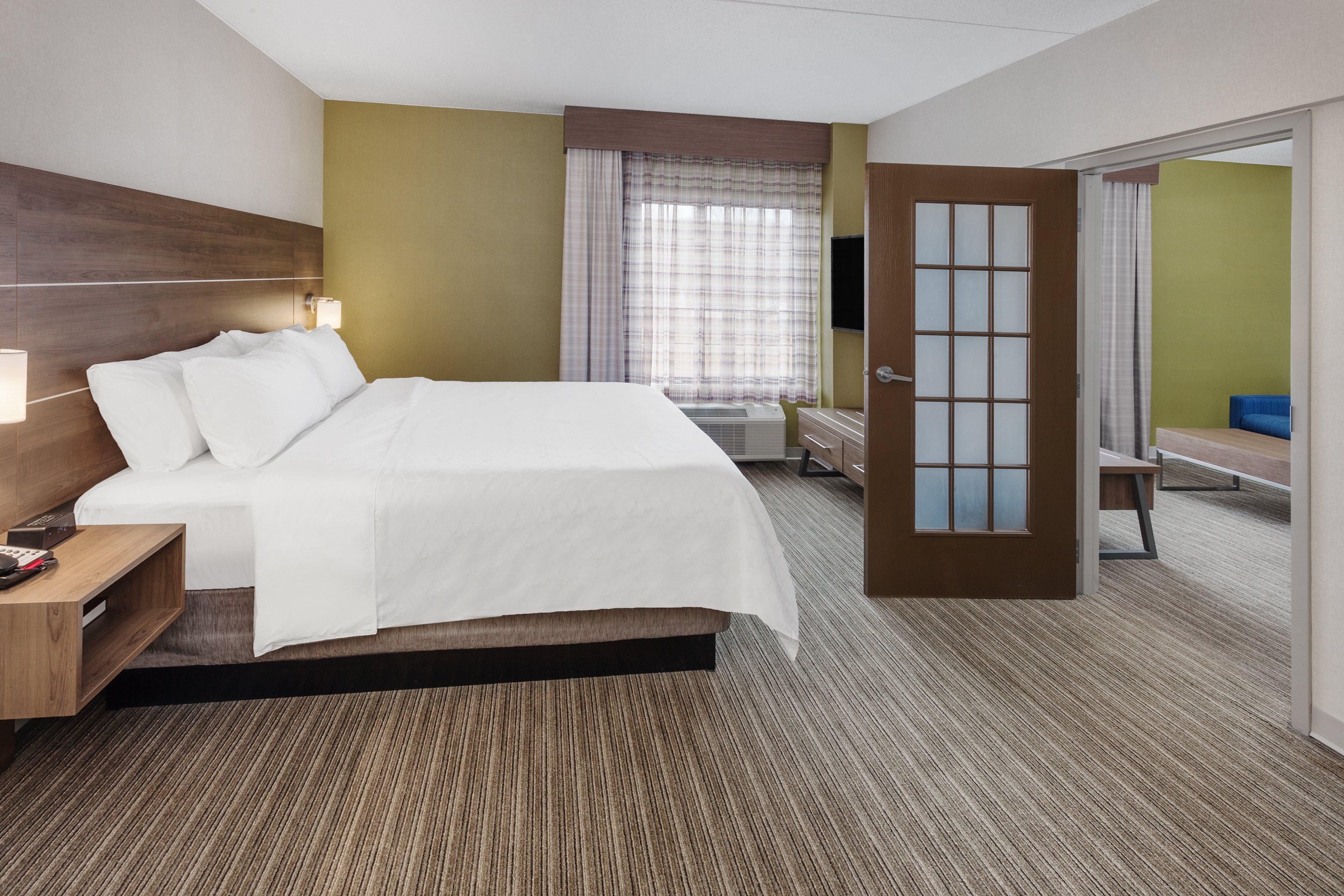Holiday Inn Express Hotel & Suites Providence-Woonsocket By Ihg Bagian luar foto