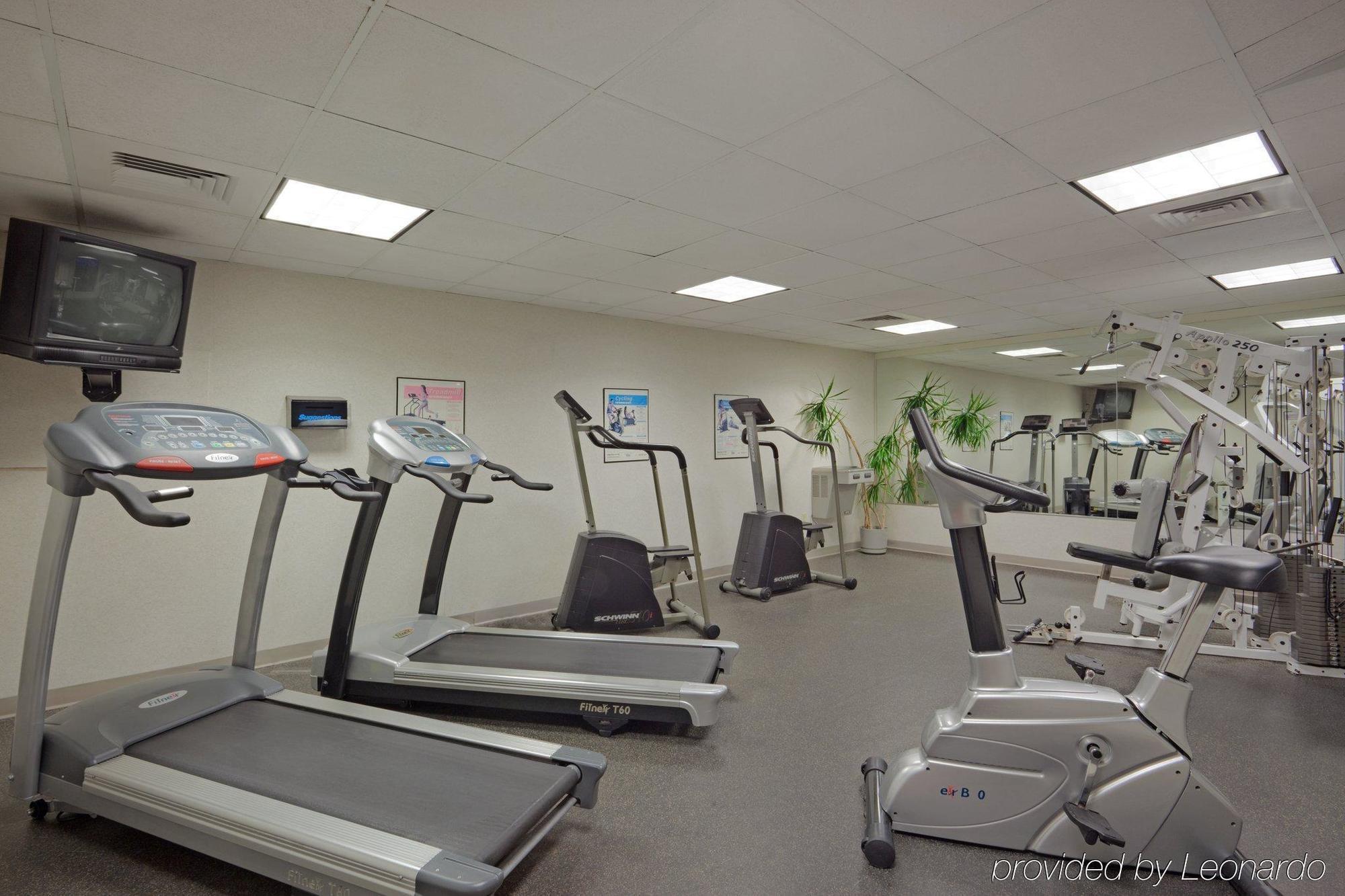 Holiday Inn Express Hotel & Suites Providence-Woonsocket By Ihg Bagian luar foto