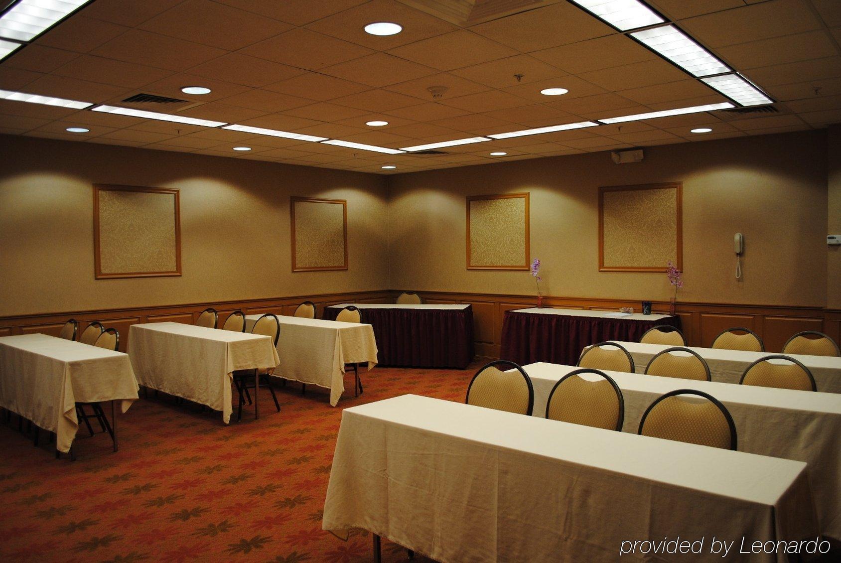Holiday Inn Express Hotel & Suites Providence-Woonsocket By Ihg Bisnis foto