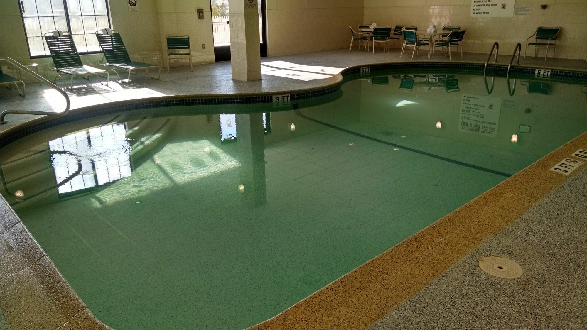 Holiday Inn Express Hotel & Suites Providence-Woonsocket By Ihg Bagian luar foto